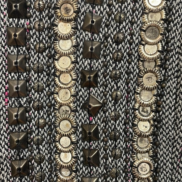 Chicos Herringbone/Tweed with Sequins 2 same as 12/14 Vest. - Picture 6 of 7
